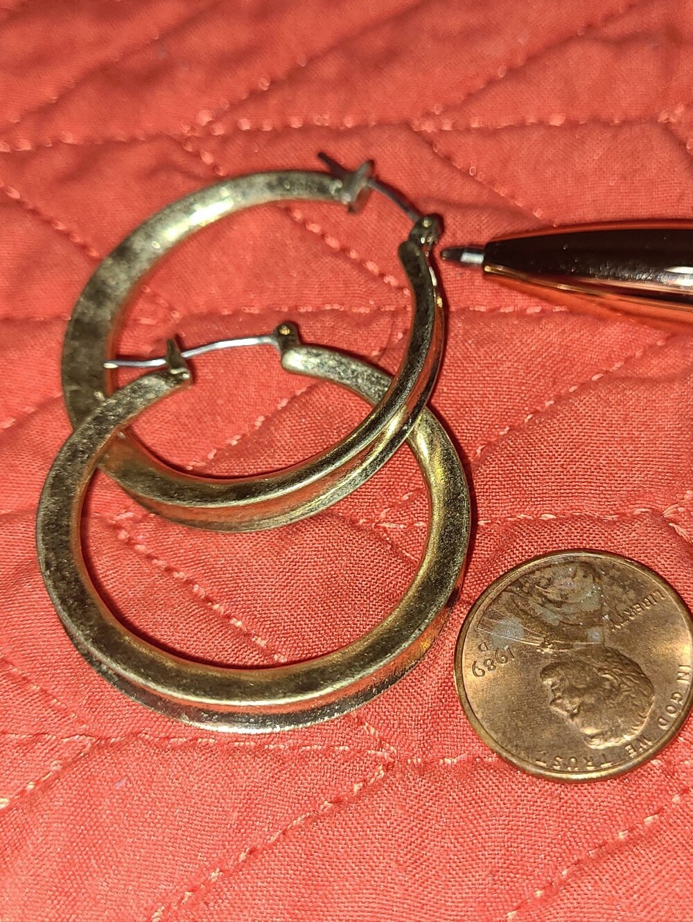 Gold-Tone Hoop Earrings - Classic Women’s Jewelry